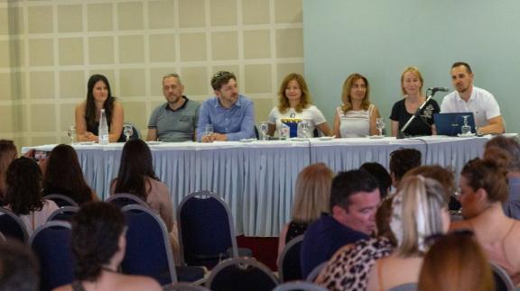Konferencije o digitalnom poučavanju u Mađarskoj i Grčkoj 